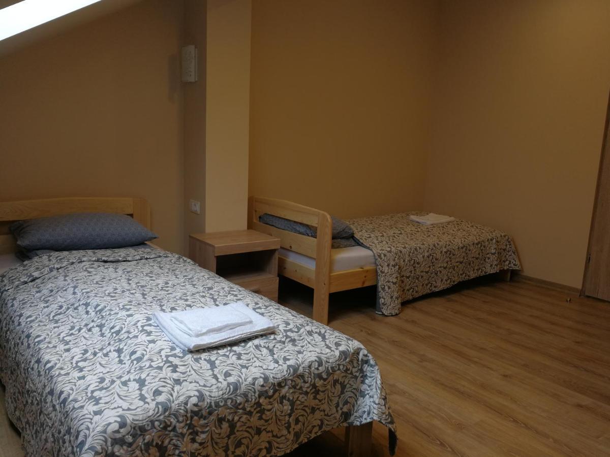 Viesbutis Kelyje Hotel Utena Ngoại thất bức ảnh